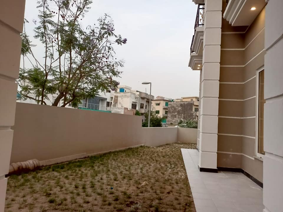 15 Marla house For Sale in dha 2 Islamabad