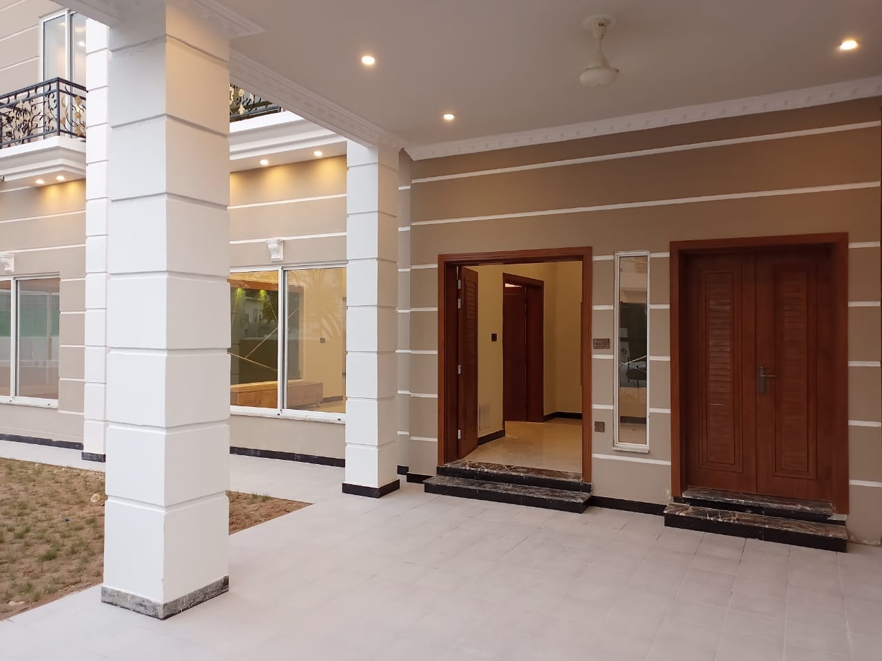 15 Marla house For Sale in dha 2 Islamabad