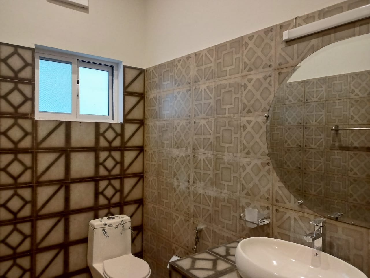 15 Marla house For Sale in dha 2 Islamabad