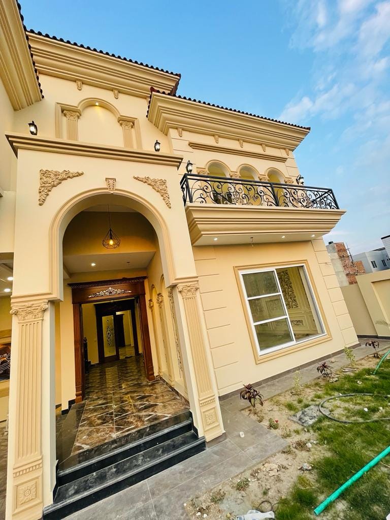 20 Marla brand new house for sale in royal orchard Multan