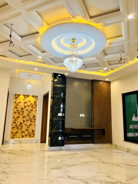 10 Marla brand new house for rent in buch villas Multan