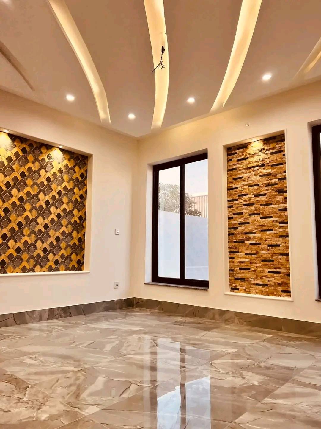 10 Marla brand new house for rent in buch villas Multan