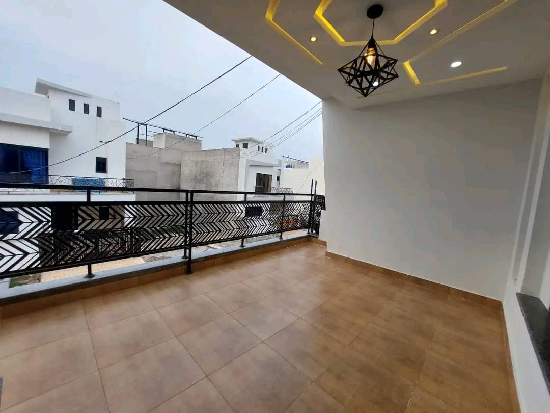 5. 11 Marla house for sale in buch villas Multan