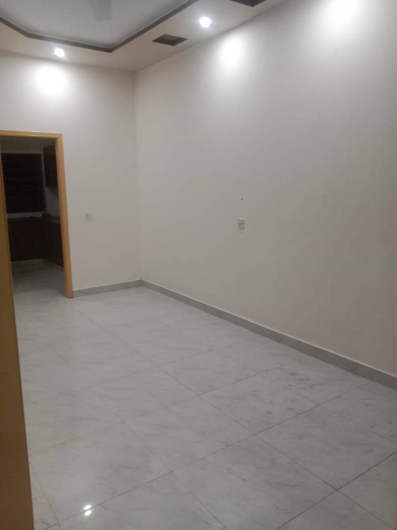 5Marla new house for rent in Bosan road Sabzazar Colony Multan