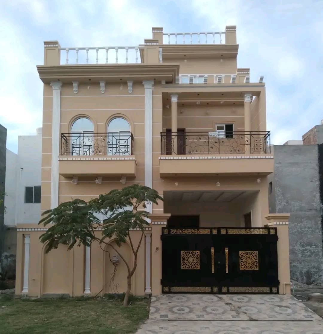 5 Marla brand new house for sale in block D street 4 royal orchard Multan