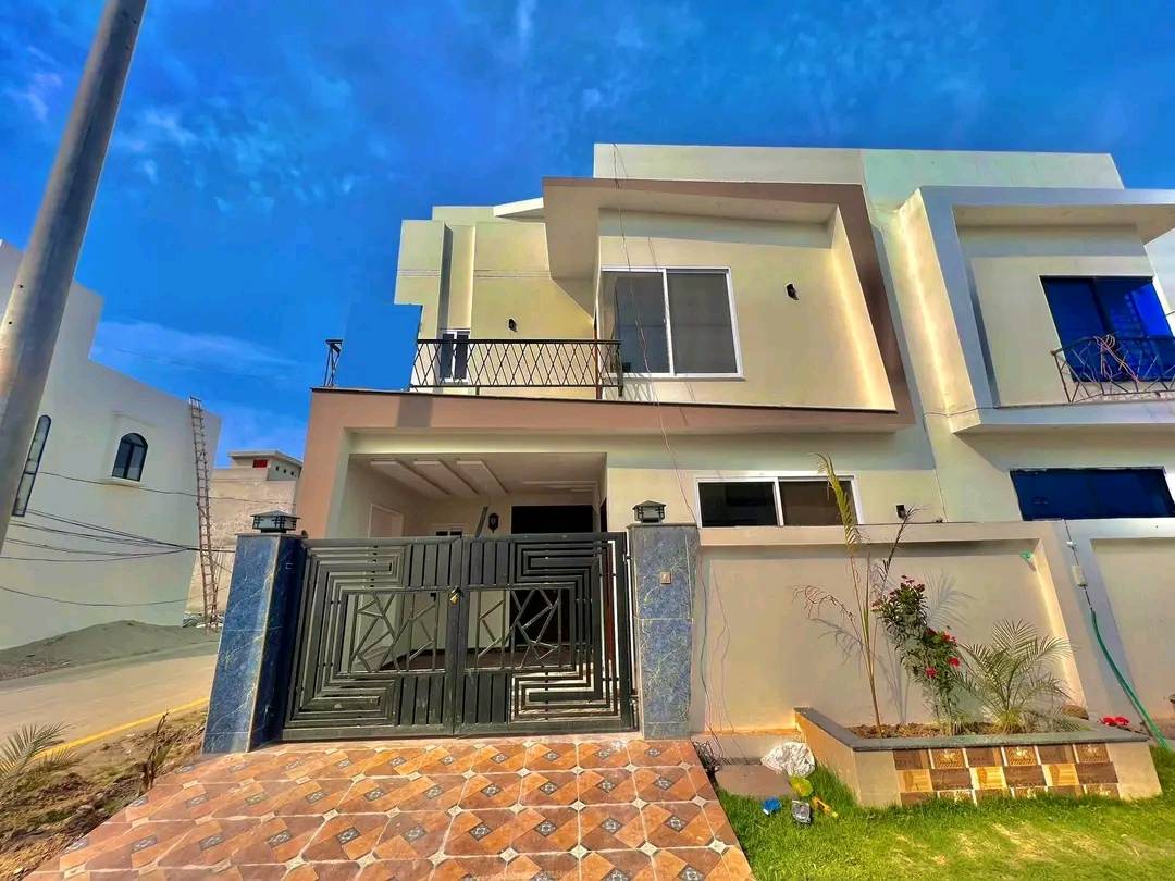 4 Marla brand new house for sale in buch villas Multan