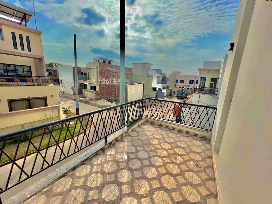4 Marla brand new house for sale in buch villas Multan