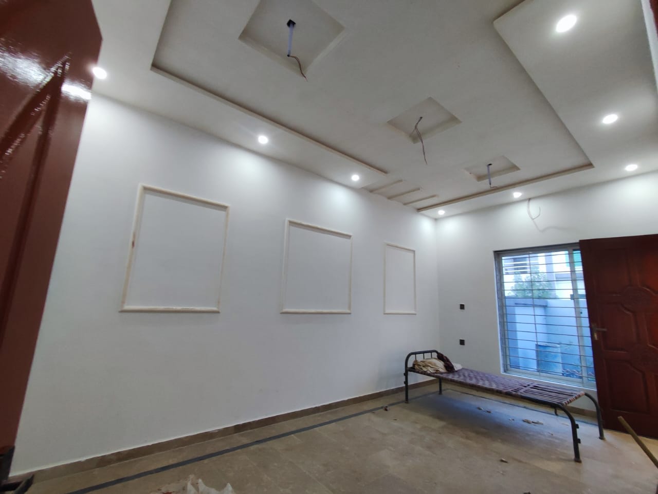 10 Marla Single Story House For Rent in Mps Road Fatima Avenue Multan