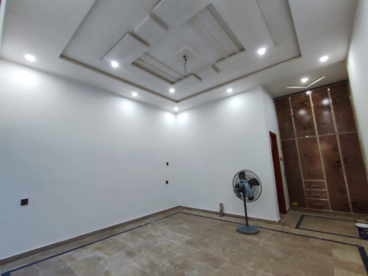 10 Marla Single Story House For Rent in Mps Road Fatima Avenue Multan