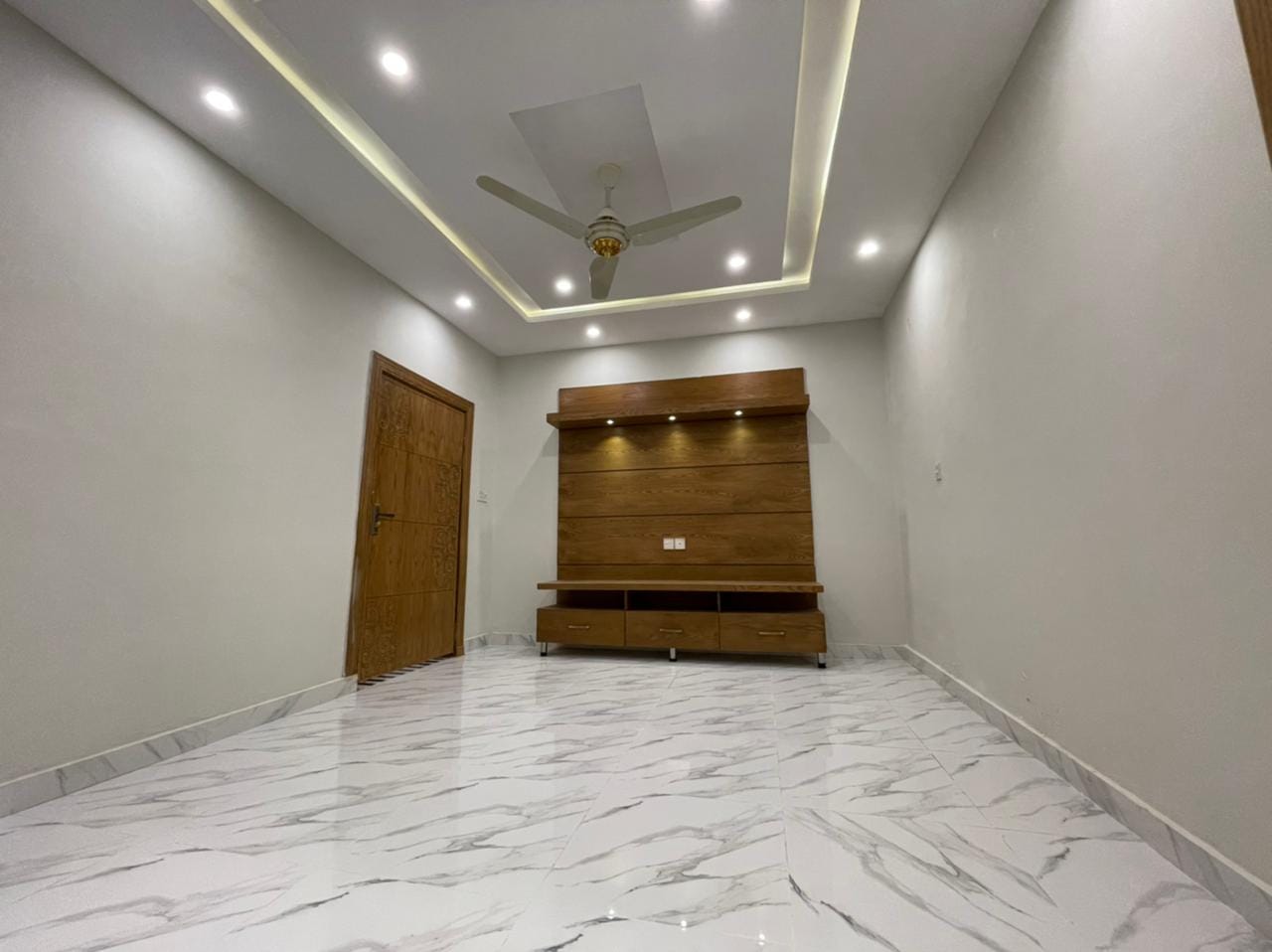 7 Marla Beautiful House For Sale Bahria Town Phase 8 Rawalpindi