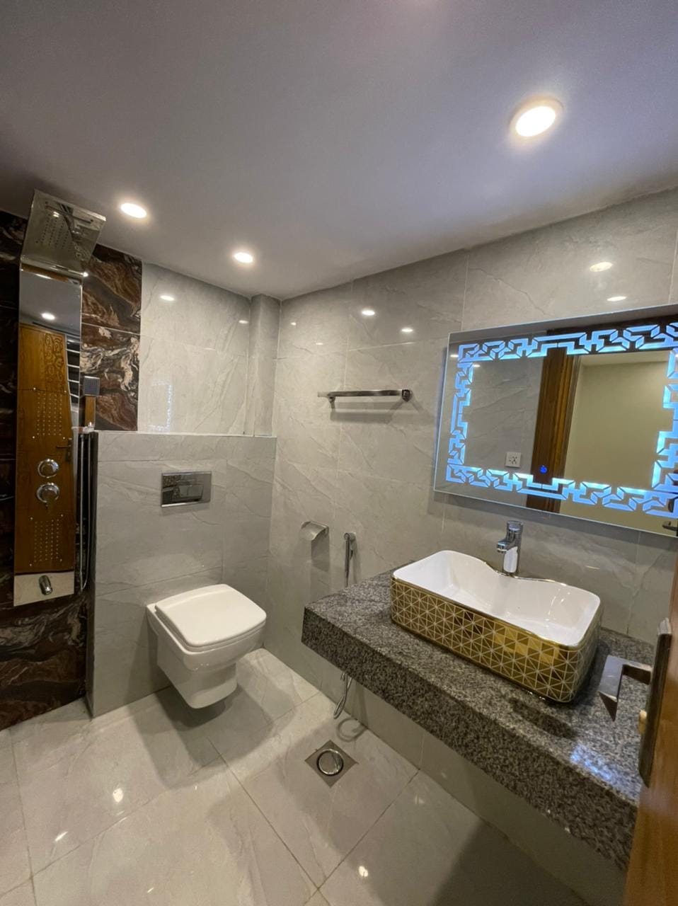 7 Marla Beautiful House For Sale Bahria Town Phase 8 Rawalpindi