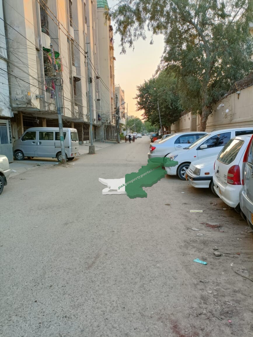 Flat For Sale in Bhadurabad Karachi