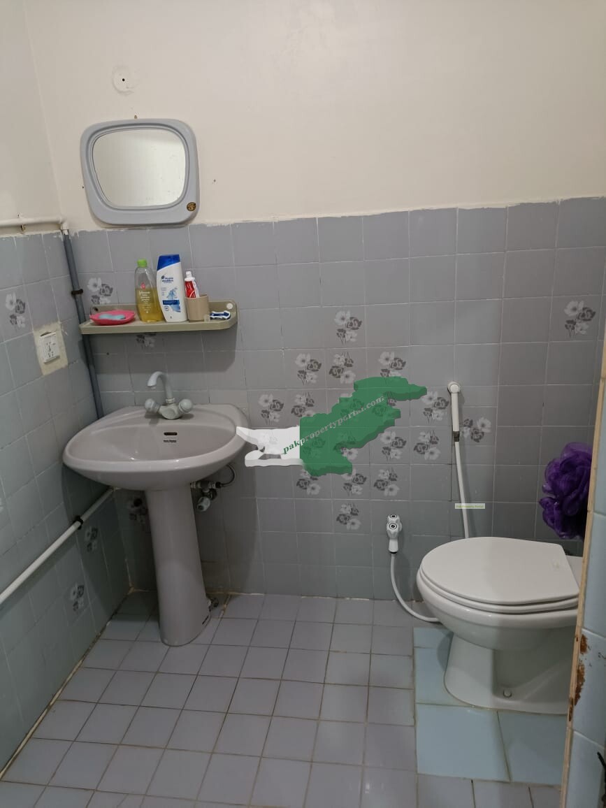 Flat For Sale in Bhadurabad Karachi