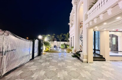 1-kanal Brandnew  Bungalow for sale in DHA Lahore