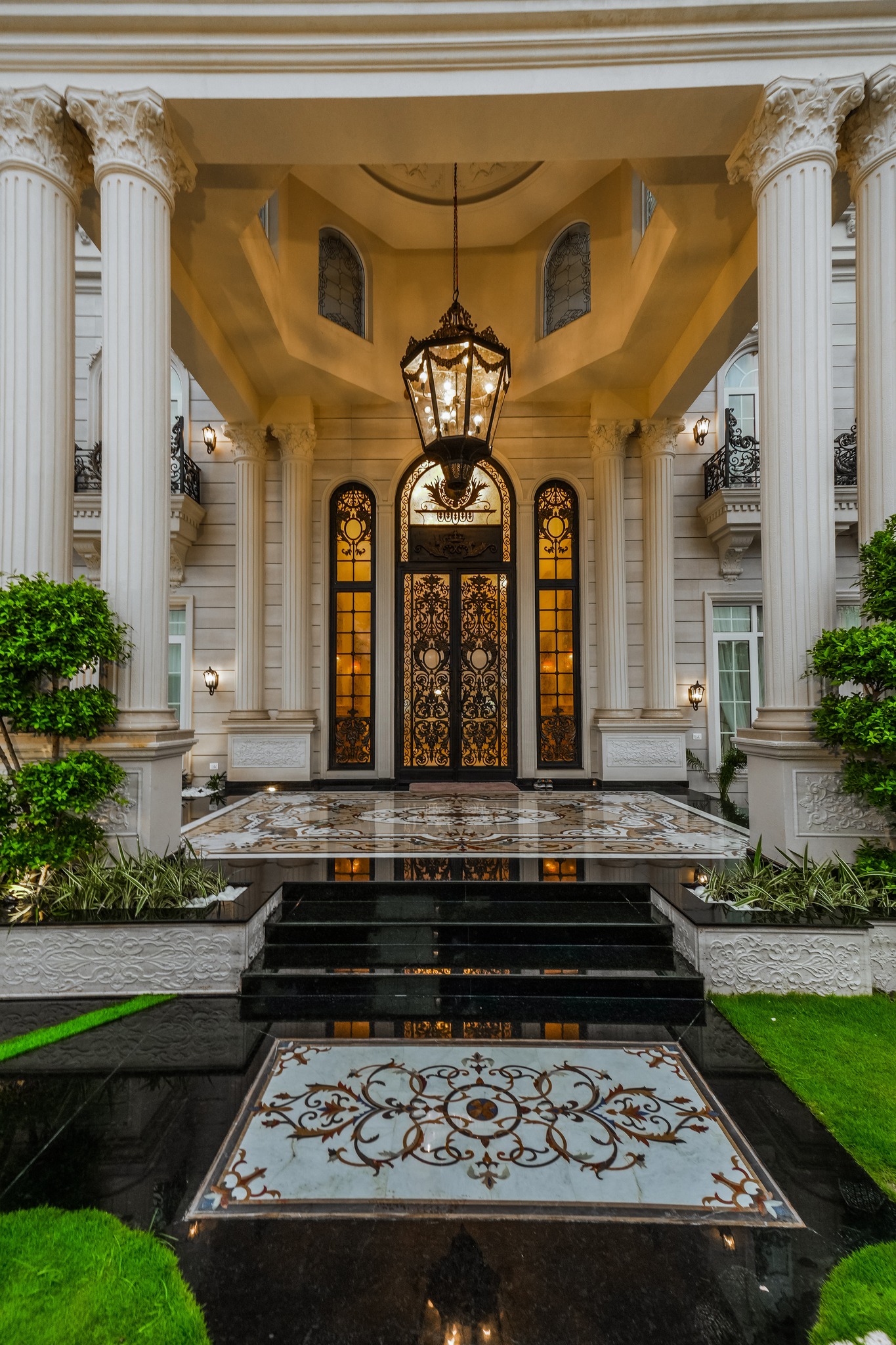 2-Kanal brand new Furnished House for Sale in phase-6 DHA Lahore