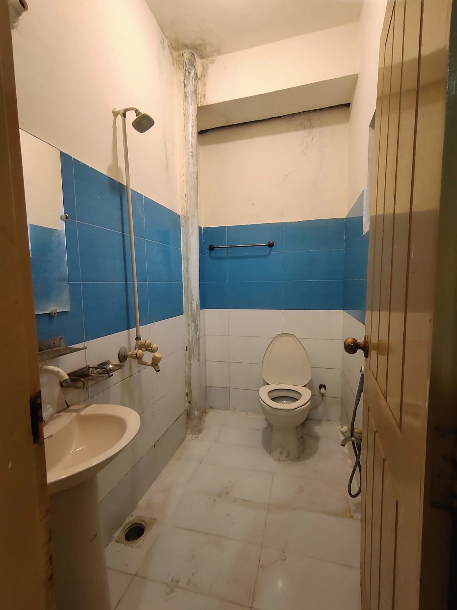 2 beds Flat for rent in E-11 Islamabad