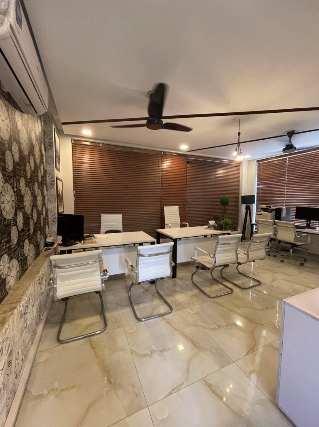 2 Marla Corner Commercial #Plaza For Sale in Bahria Town Lahore