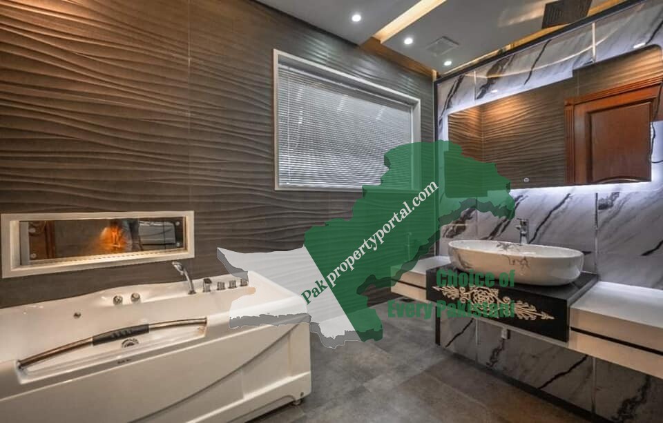 2-Kanal Beautiful House Full Furnished For Sale in Phase-6 DHA Lahore