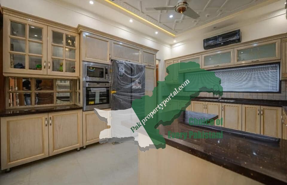 2-Kanal Beautiful House Full Furnished For Sale in Phase-6 DHA Lahore