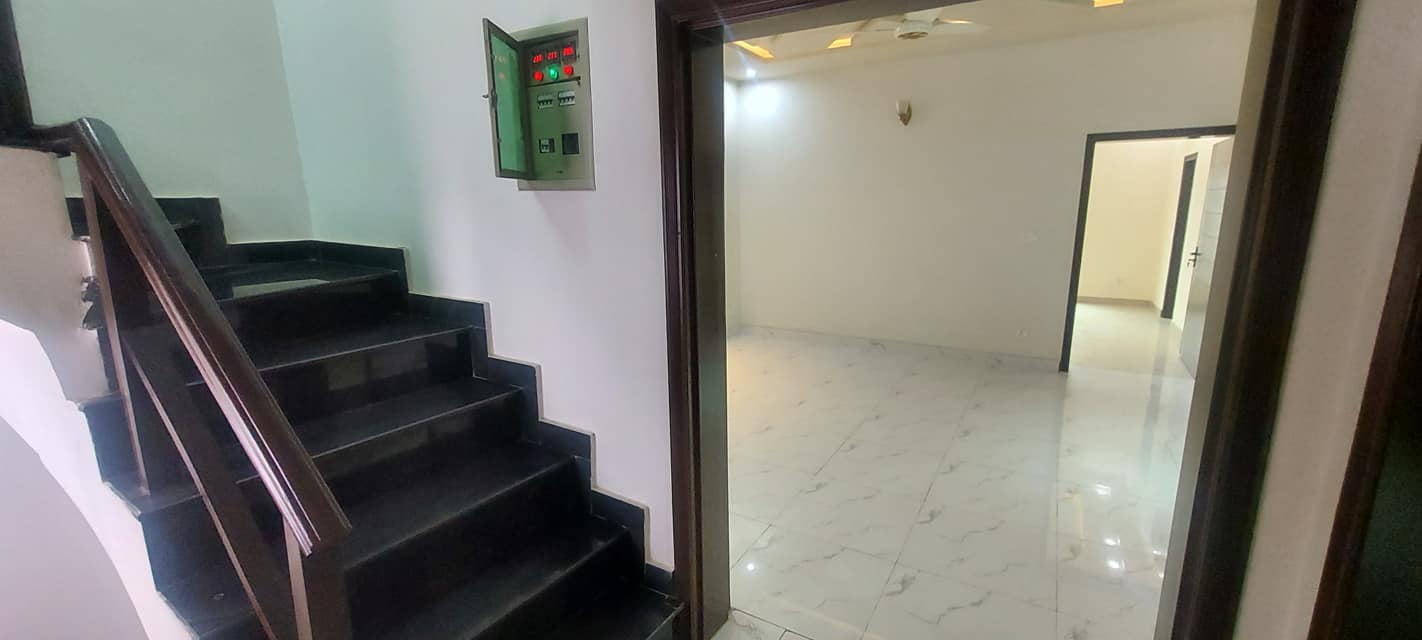 7 Marla Brand new house For sale Lake City Lahore