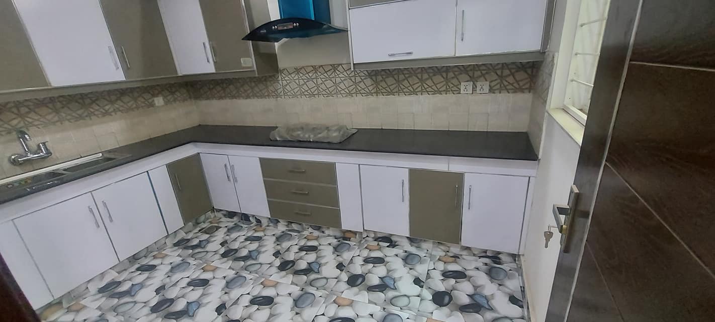 7 Marla Brand new house For sale Lake City Lahore