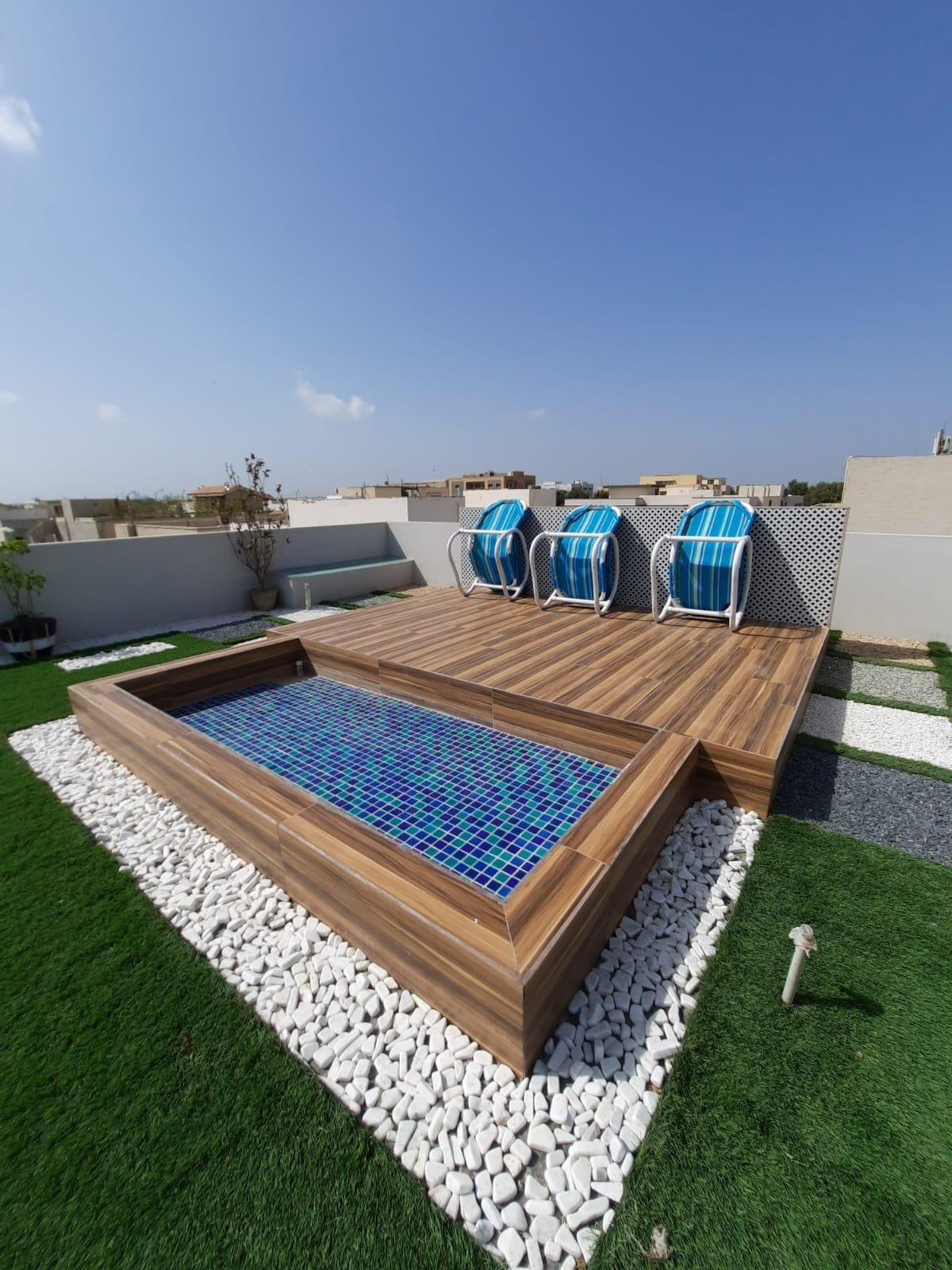 500 yards Brand New Bungalow For Sale in Phase 8 DHA Karachi