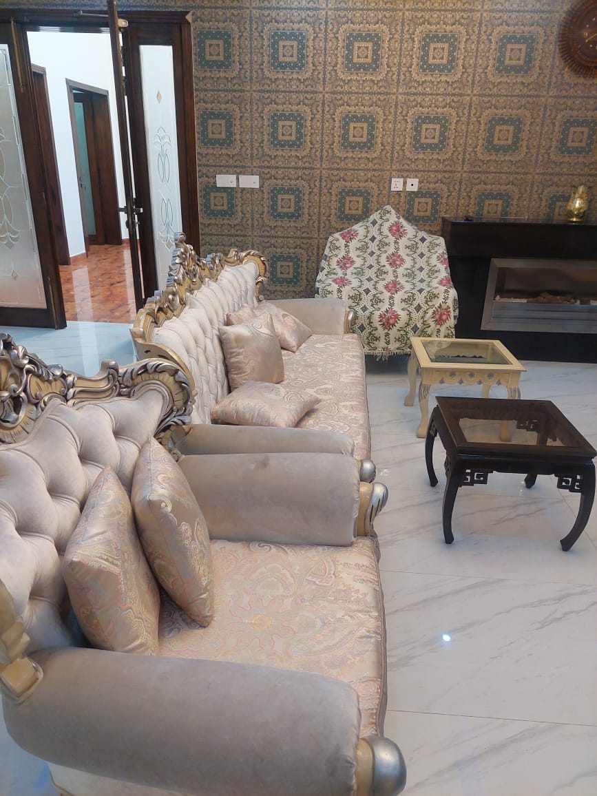 2 Kanal House for sale in Iqbal Avenue Phase 1 Lahore