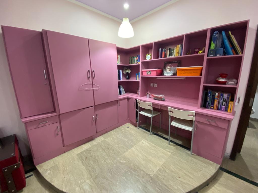 1 Kanal double-story house for sale 10 years used marble flooring in Wapda Town Phase 1 Lahore