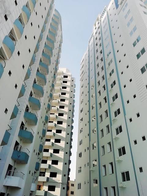 2 BED APARTMENT IS AVAILABLE FOR SALE in CAPITAL RESIDENCIA E-11/4