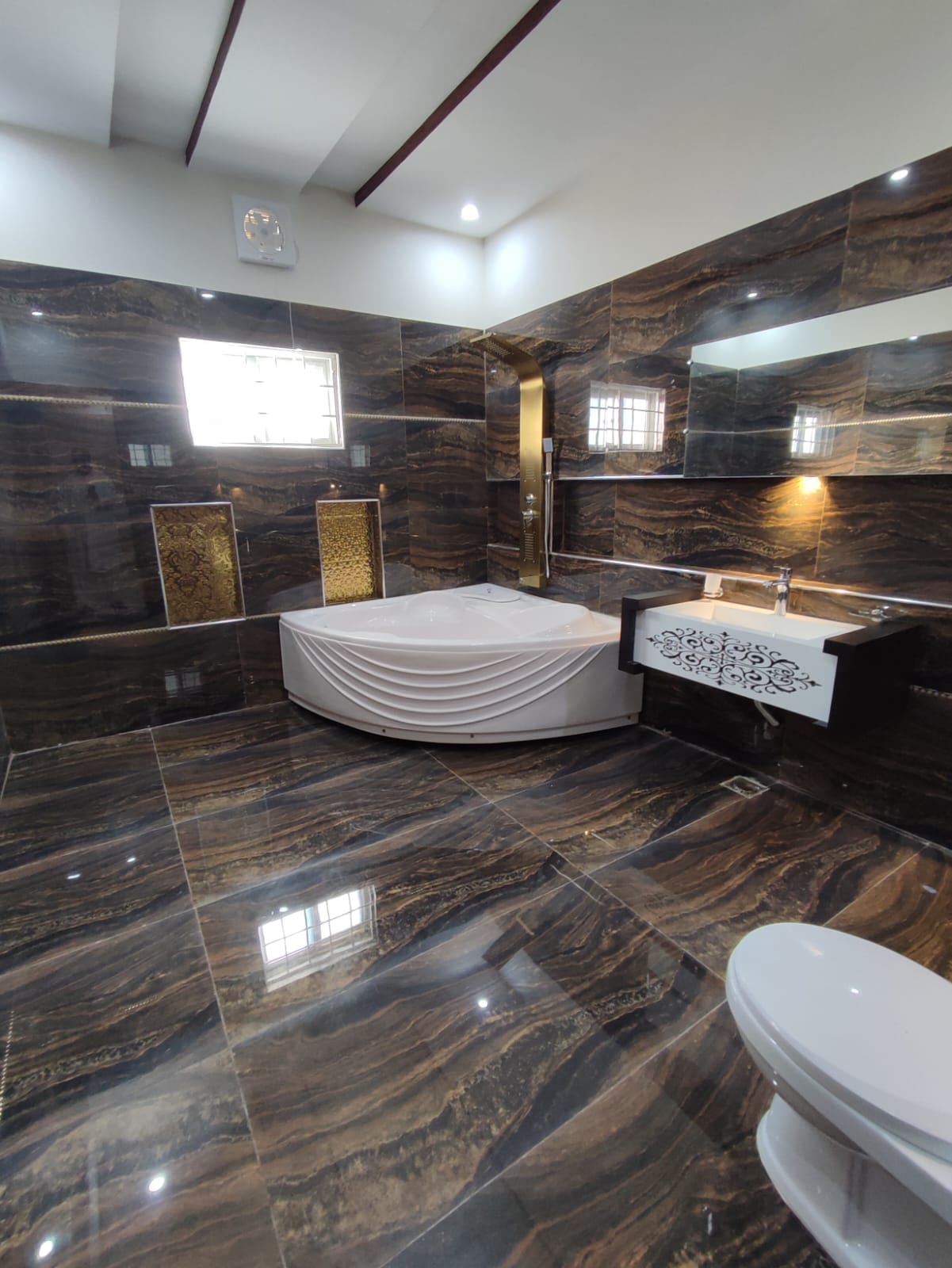 1 kanal Brand New Well Deserved House is Available For Sale in Wapda town Lahore