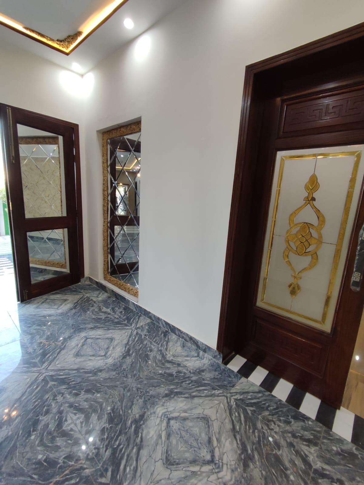 1 kanal Brand New Well Deserved House is Available For Sale in Wapda town Lahore