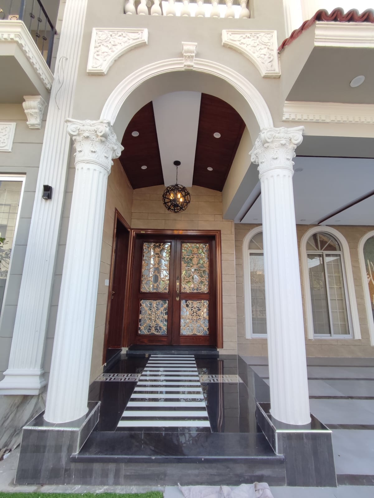 1 kanal Brand New Well Deserved House is Available For Sale in Wapda town Lahore