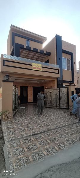 8 Marla House is Available For Sale in DHA Rahbar phase 11 Lahore