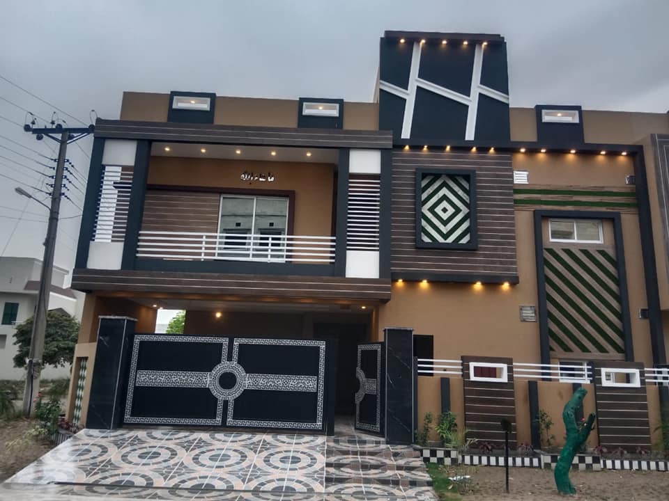 10 Marla corner bungalow Available For Sale in Nasheman e Iqbal phase 2 Lahore