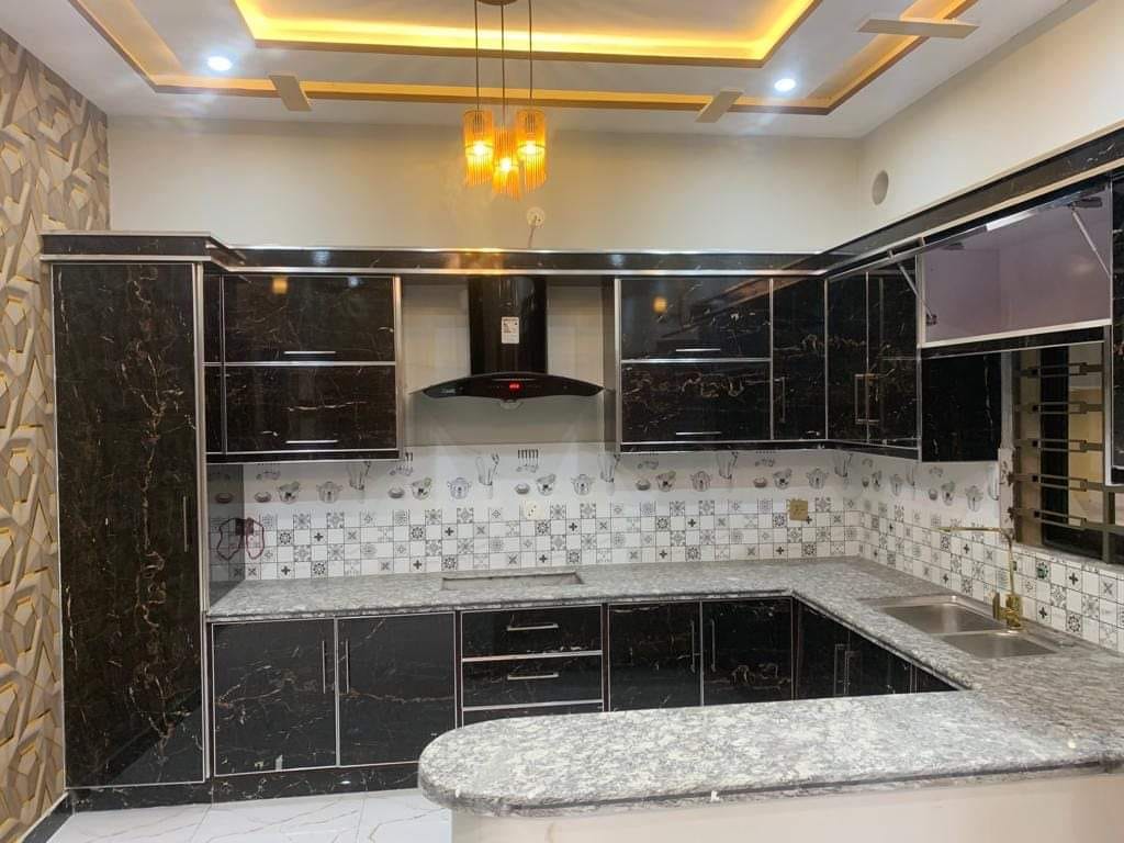 6 Marla Double Story House available for sale in Al Rahman Garden Phase 2 Lahore