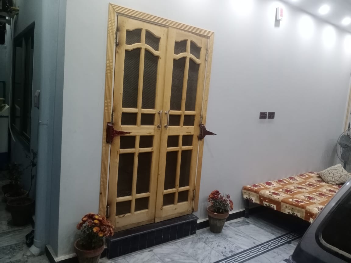 7 Marla single unit House For Sale in magi road line park chakwal