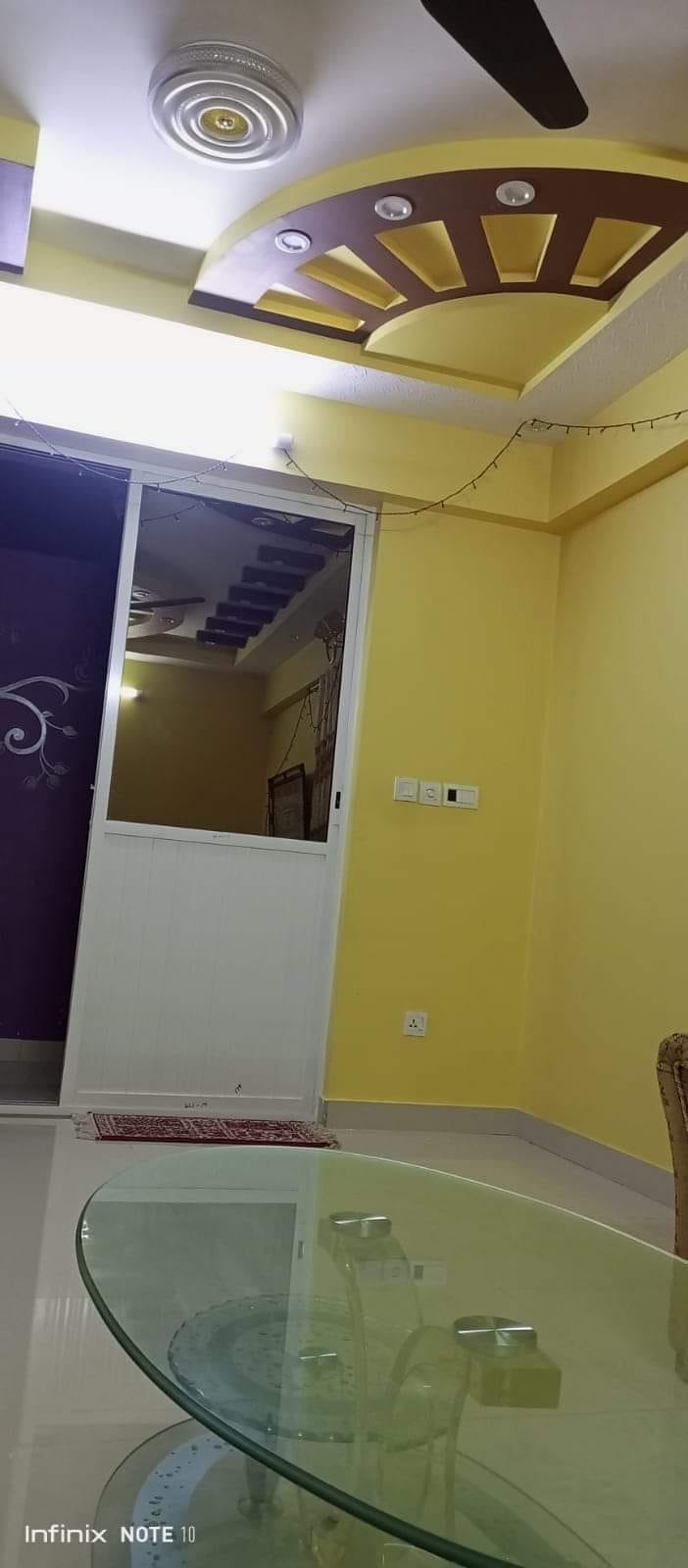 1500 square feet FLAT for SALE in Parsi Colony near Hussaini blood bank Karachi