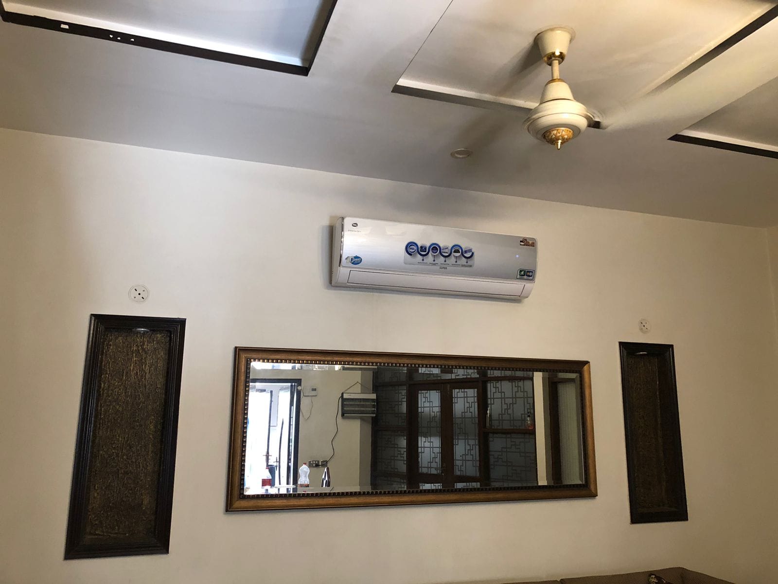 10 marla used a house with a basement for sale in  Bahria town Lahore