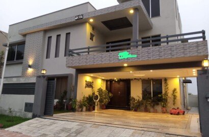 22 Marla Minor Used house for sale in phase 7 Bahria town Rawalpindi