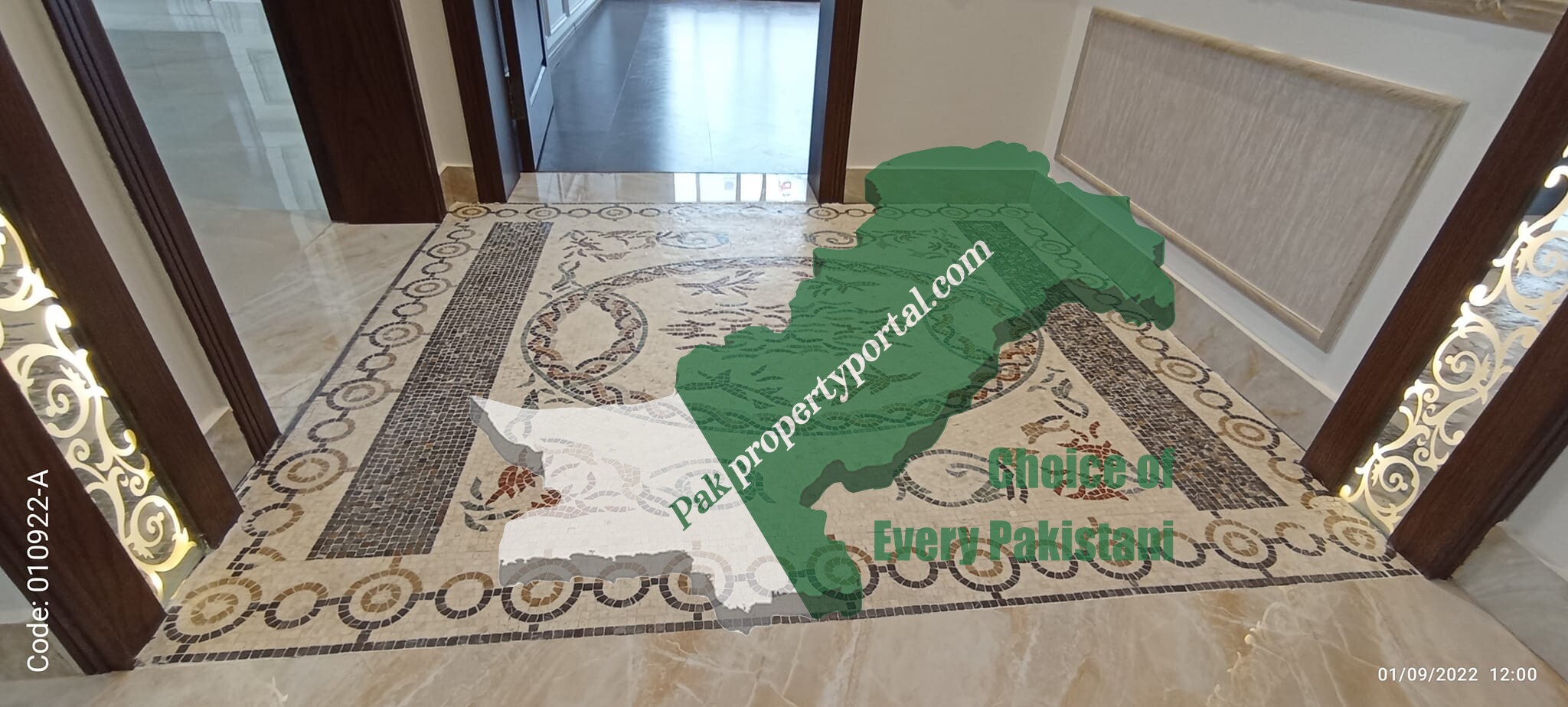 1 Kanal Bright & Spacious Turkish Bungalow For Sale in Phase 6 DHA Lahore