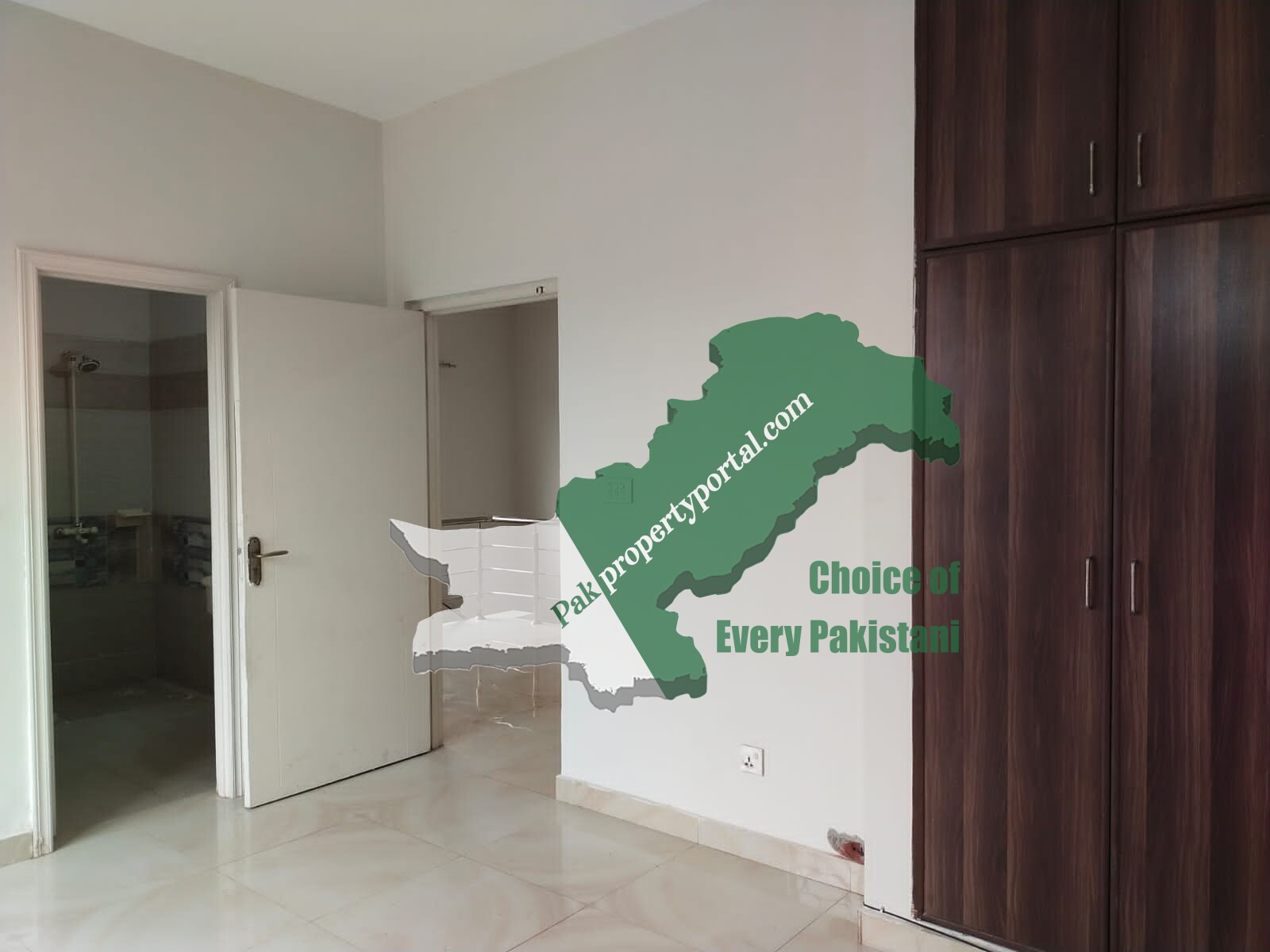 6 Marla upper portion for rent in Dream Gardens Lahore