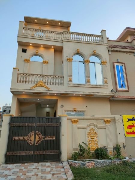 3 Marla House Available for Sale in Vital Homes DD Block Lahore