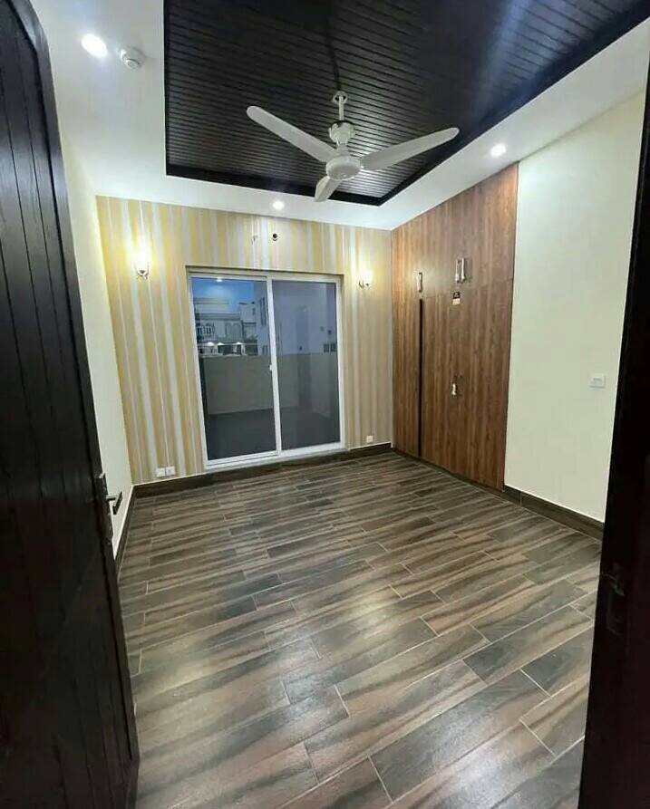5-Marla Brand new Stylish most Stylish House for Sale in DHA Lahore
