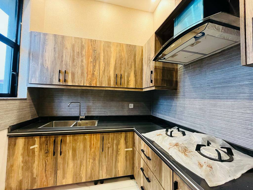 1 Kanal brand new villa for sale in DHA Lahore