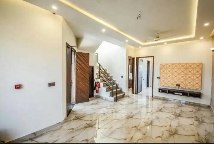 7 Marla Luxurious house in DHA Phase 9 Town Lahore