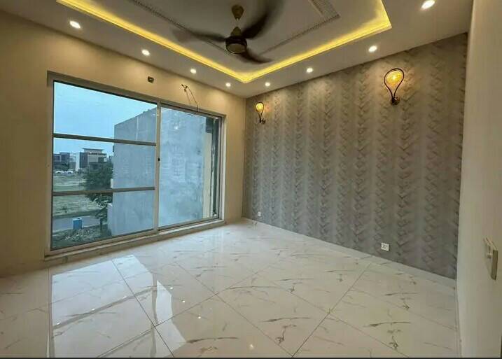 5 Marla ultra luxury house for sale in DHA Lahore