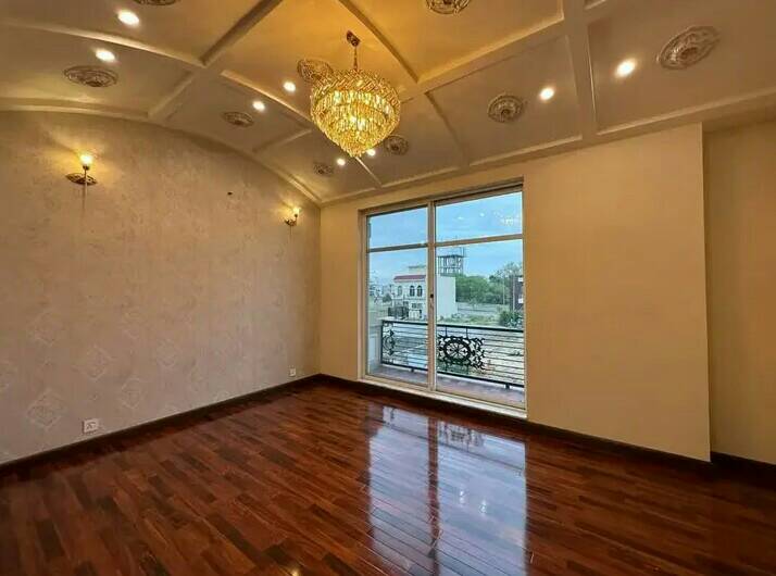 5 Marla ultra luxury house for sale in DHA Lahore