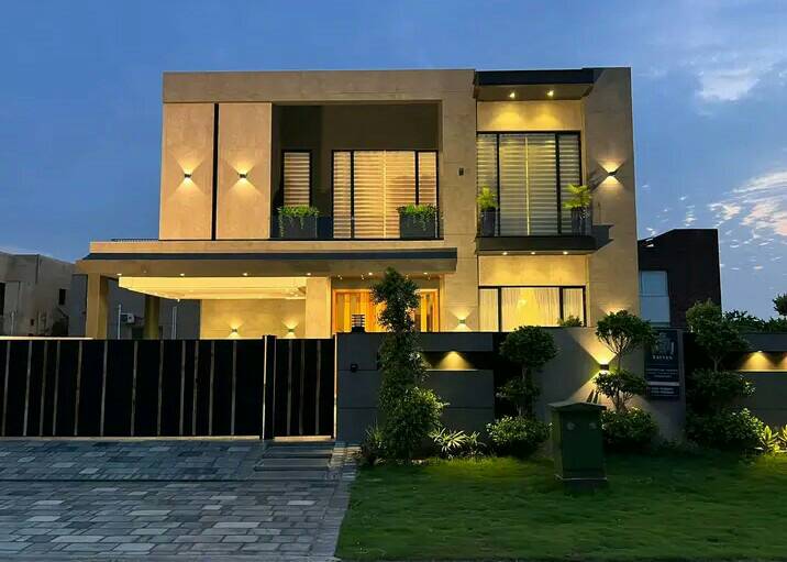 1 kanal brand new luxurious full furnished bungalow for sale near Raya Golf DHA Lahore
