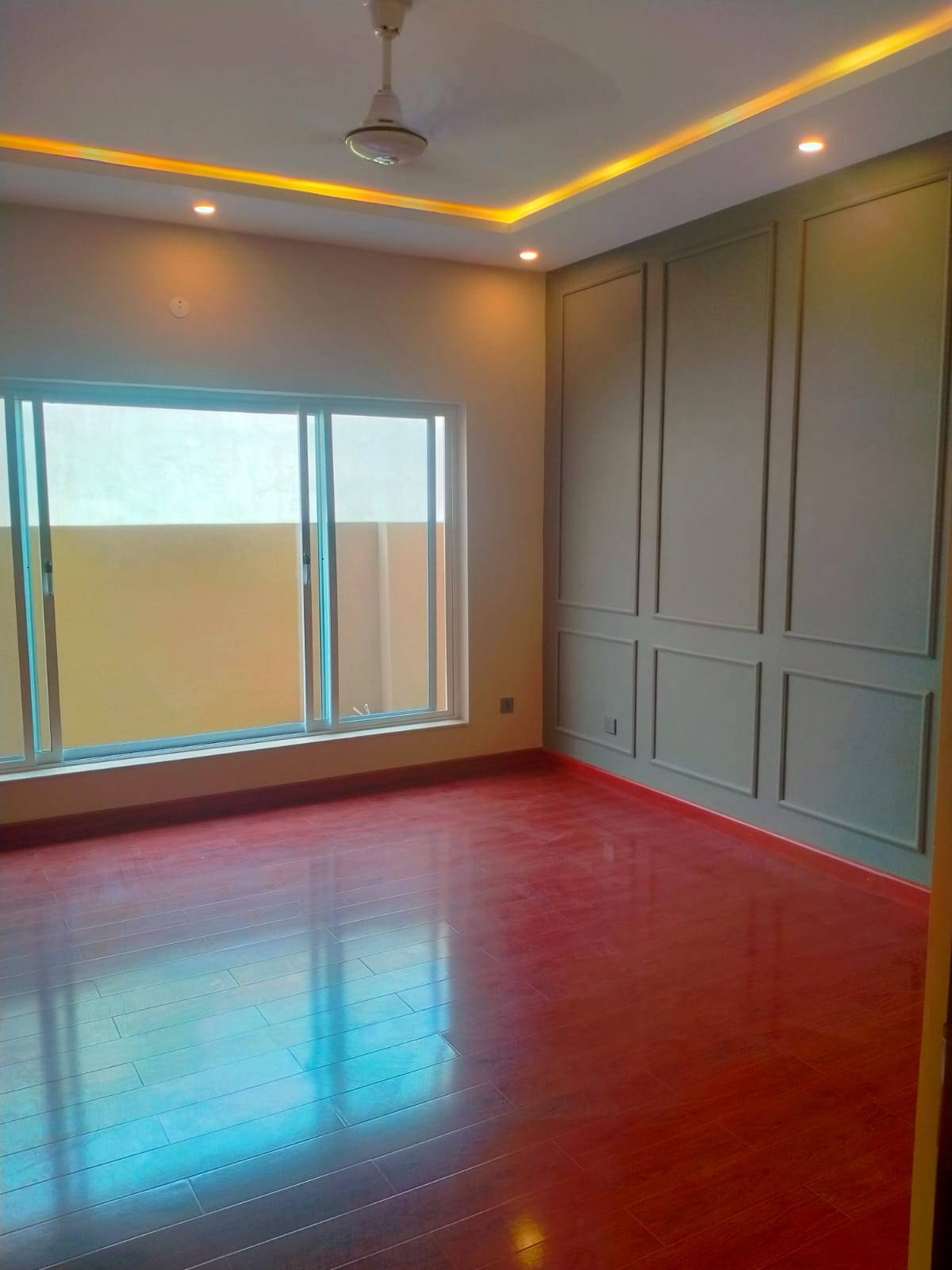 10 Marla Main boulevard House Brand New House for sale in sector C2 Bahria Enclave Islamabad