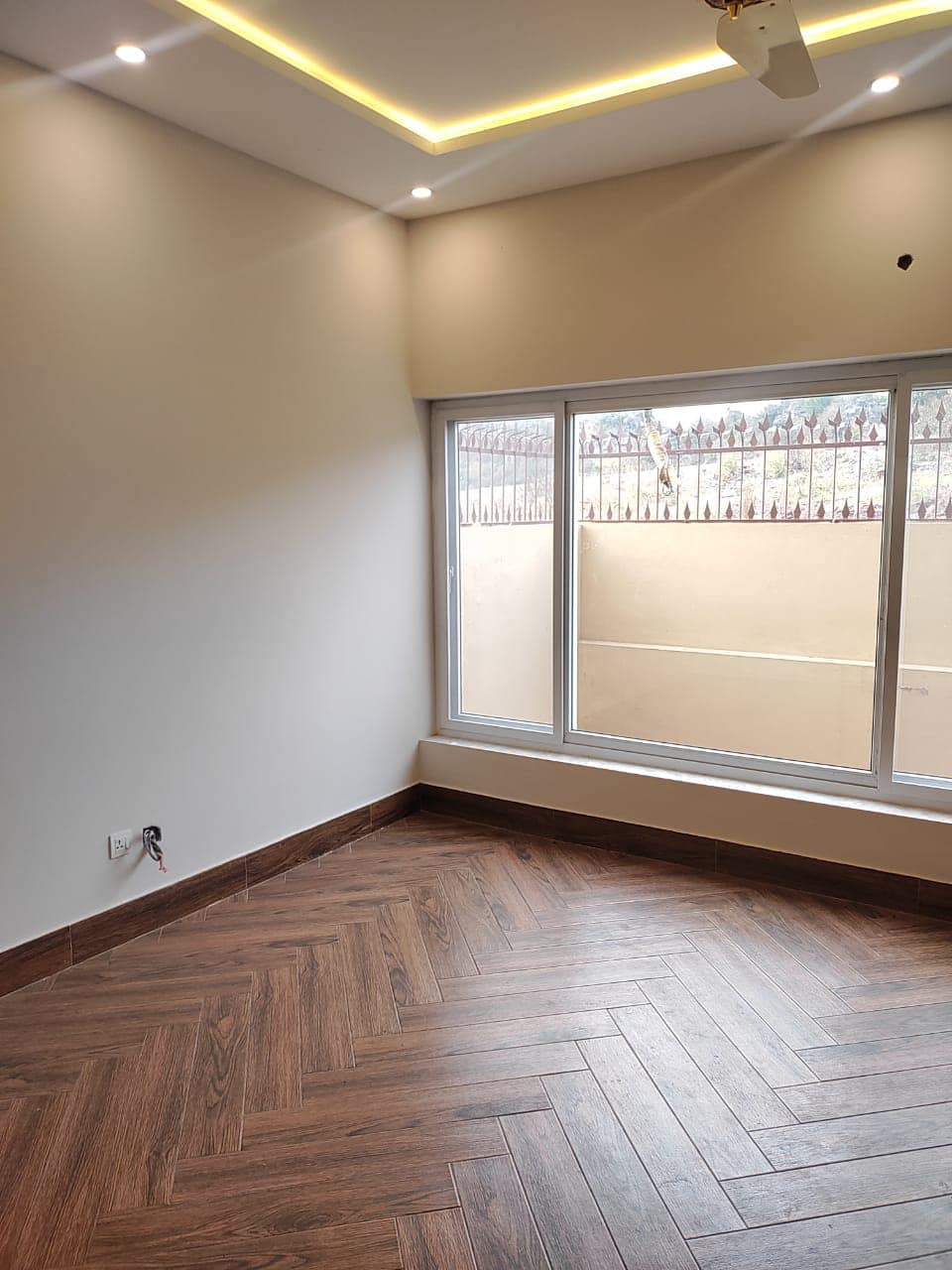 8 Marla Designer house for sale in Bahria Enclave sector N Islamabad